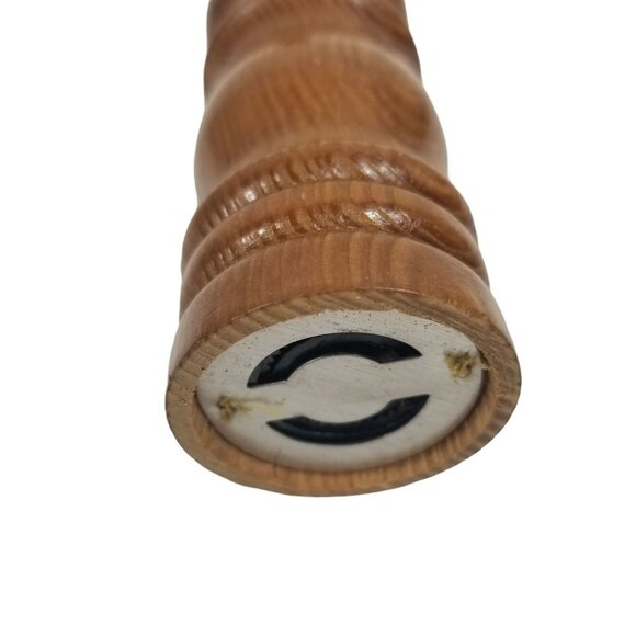 Wooden Salt & Pepper Grinder Set With Handcrafted Design 4 Inches Tall Durable - Picture 7 of 9